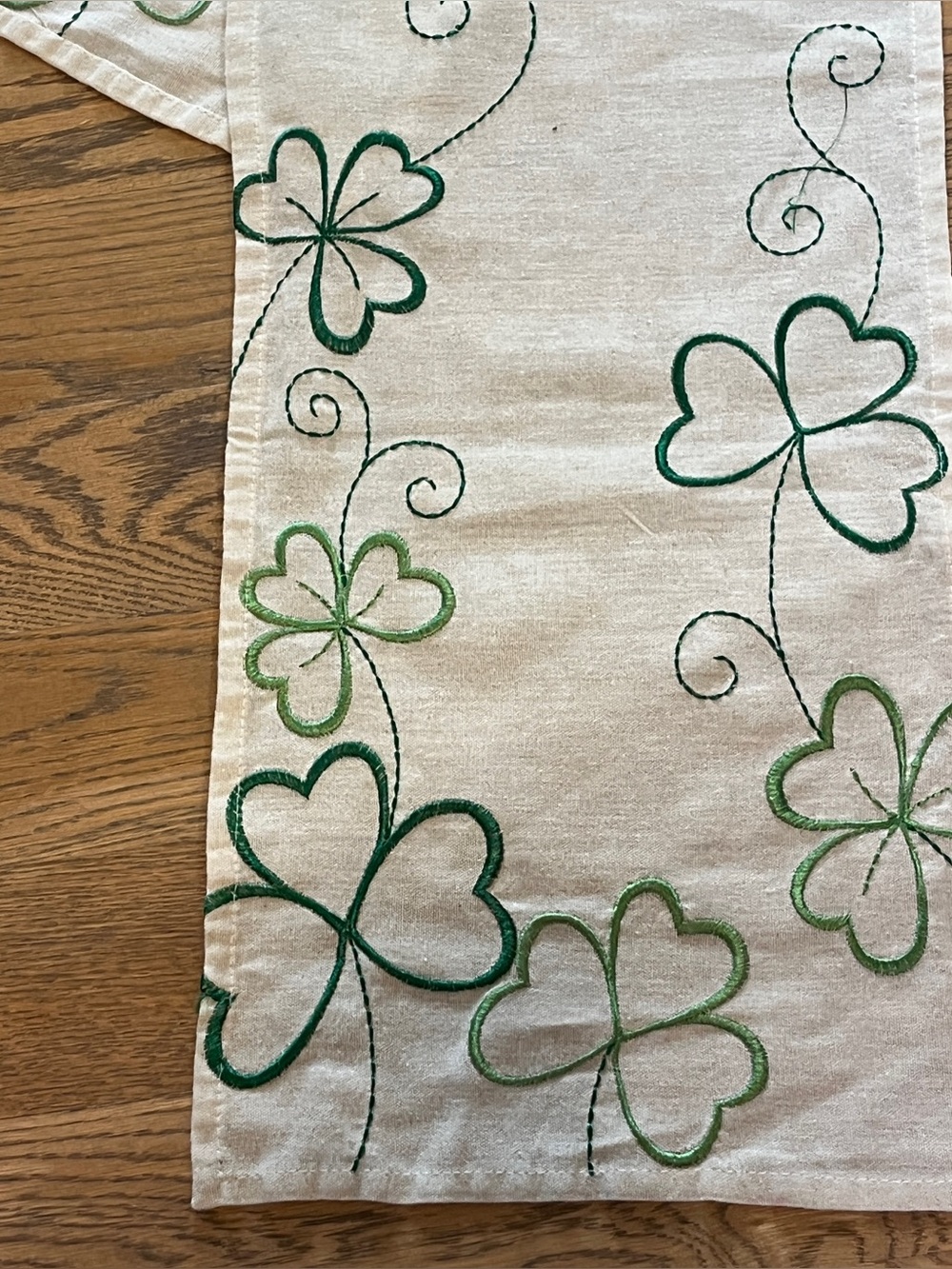 Embroidered Shamrock Table Runner - Picture 2 of 5
